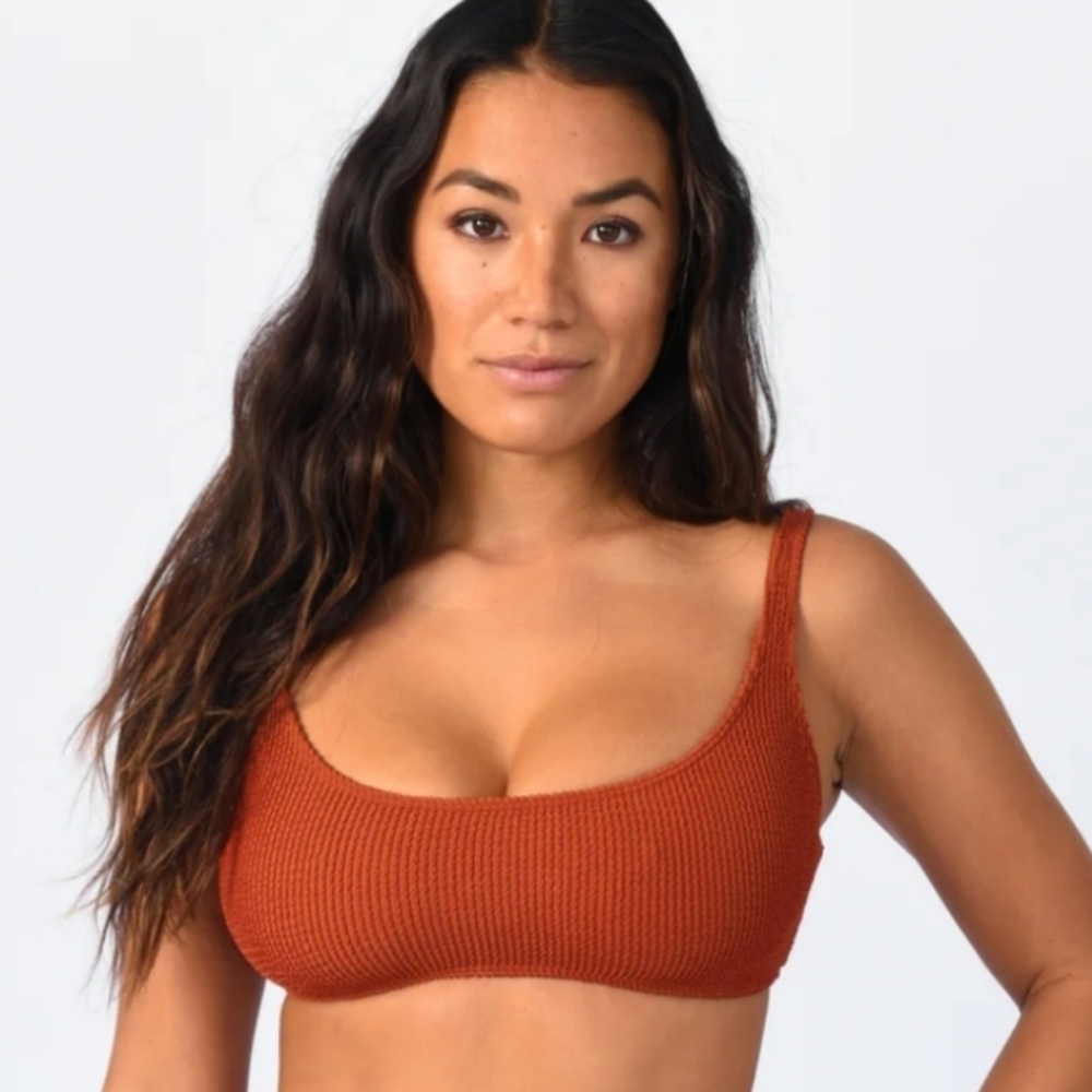 NWT Skatie 'Mya' bikini top size XS, Cinnamon